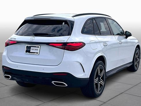 Used 2026 Mercedes-Benz GLC 300 4MATIC image 13