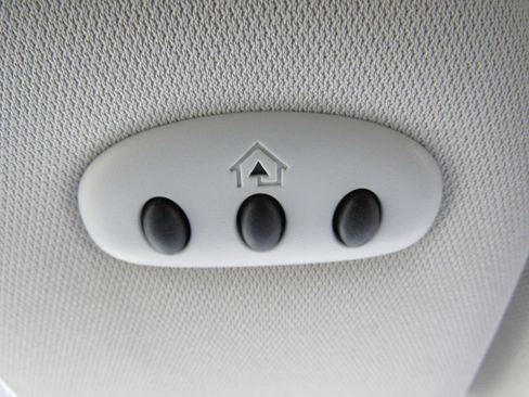 Used 2024 Ford Edge Titanium image 27