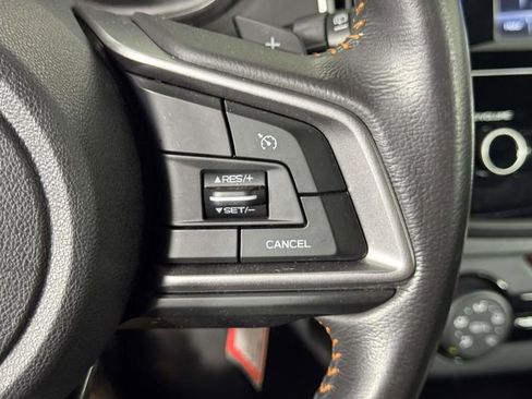 Used 2018 Subaru Crosstrek 2.0i Premium AWD/4WD image 23