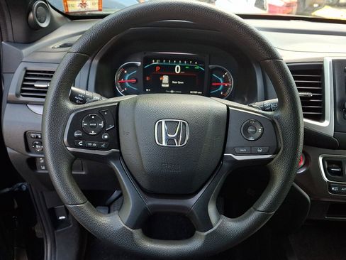 Used 2019 Honda Passport Sport image 17