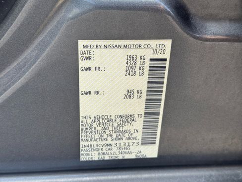 Used 2021 Nissan Altima 2.5 SR w/ SR Premium Package FWD image 40