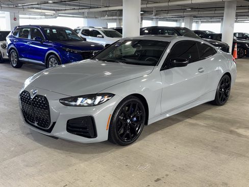 Certified 2025 BMW 430i Coupe w/ M Sport Package image 4