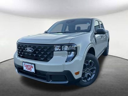 New 2025 Ford Maverick XLT w/ Equipment Group 302A
