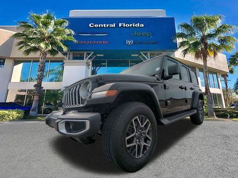 New 2026 Jeep Wrangler Sahara image 9