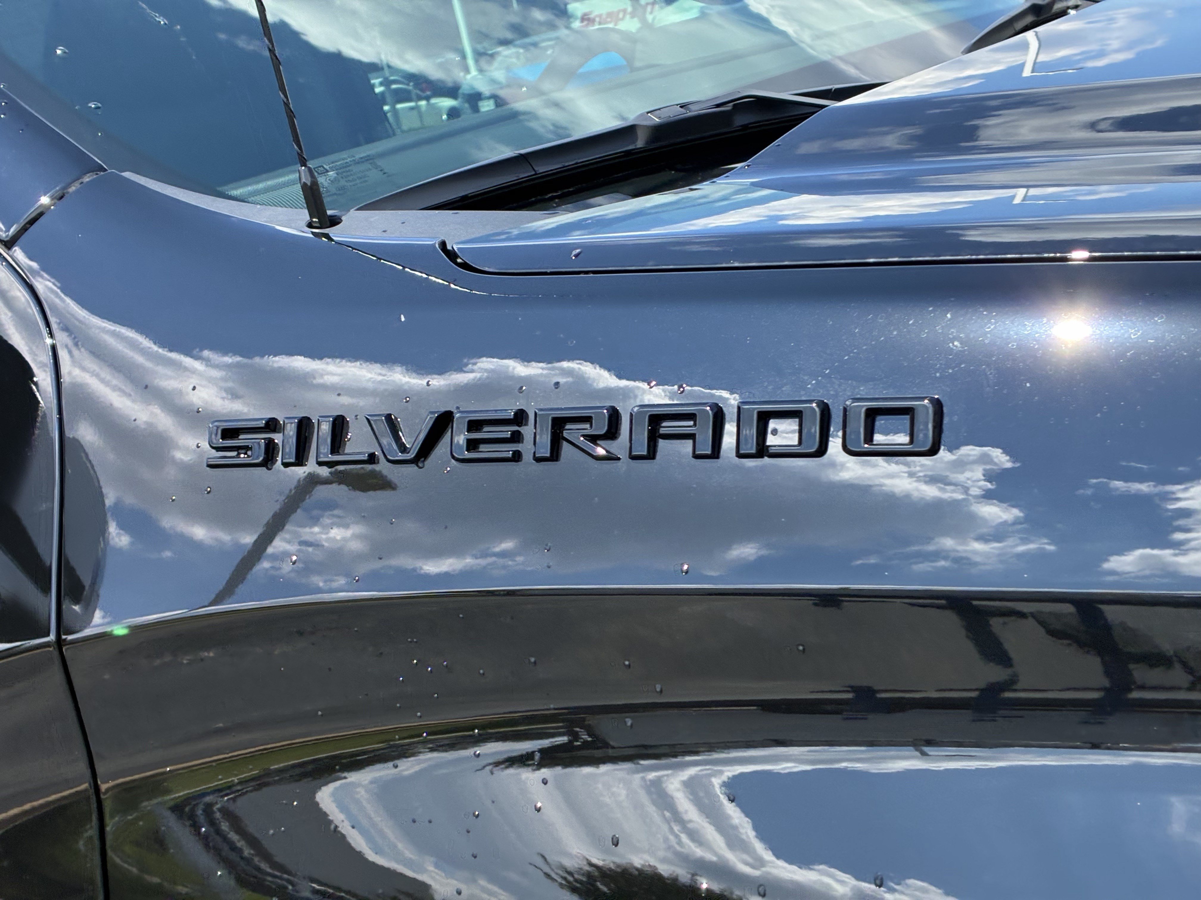 New 2026 Chevrolet Silverado 1500 RST w/ Dark Appearance Package AWD/4WD image 7