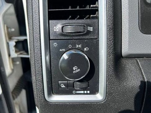 Used 2019 RAM 1500 Warlock AWD/4WD image 19