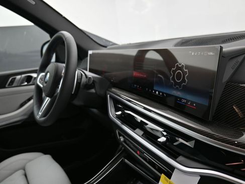 New 2026 BMW X5 M60i AWD/4WD image 17