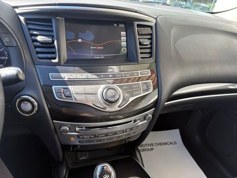Used 2019 INFINITI QX60 Luxe w/ Essential Package image 14