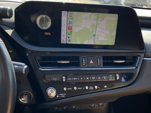 Used 2023 Lexus ES 350 w/ Premium Package image 15