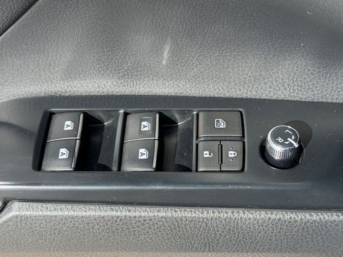 Used 2020 Toyota Camry XSE AWD/4WD image 14