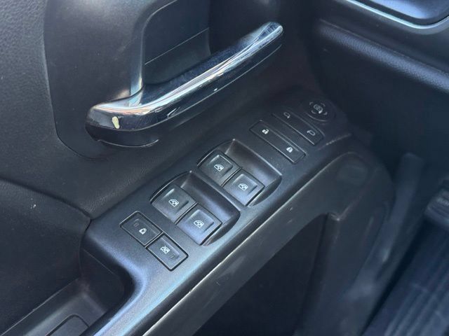 Used 2015 Chevrolet Silverado 2500 LT AWD/4WD image 28