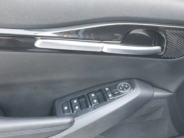 Certified 2022 Kia Seltos Nightfall Edition AWD/4WD image 19