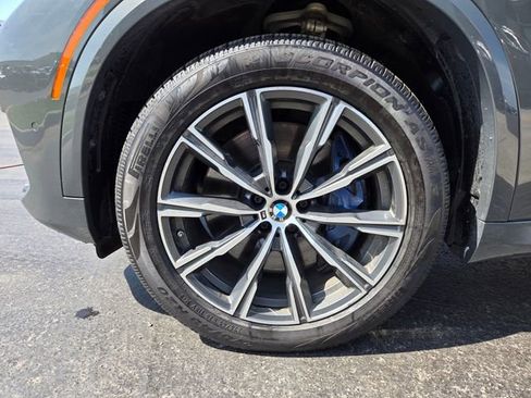 Used 2022 BMW X5 M50i AWD/4WD image 29