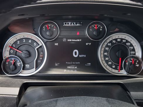 Used 2018 RAM 2500 Laramie w/ Off Road Package AWD/4WD image 18
