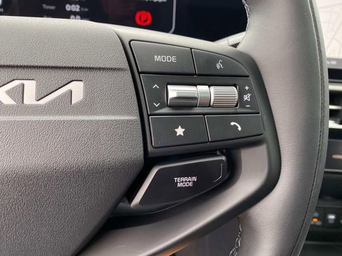 New 2026 Kia Sportage X-Line w/ X-Line Technology Package image 15