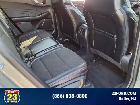 Certified 2024 Ford Escape ST-Line image 11