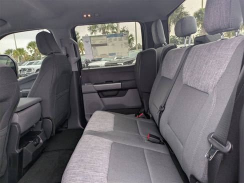 New 2026 Ford F250 XLT w/ F-250 >10K GVWR Package image 13