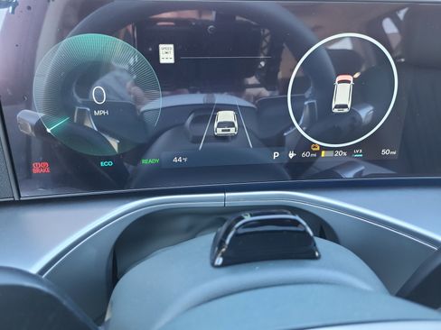 New 2026 Hyundai Ioniq 9 Calligraphy AWD/4WD image 11