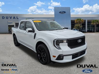 New 2025 Ford Maverick Lobo