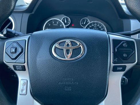 Used 2015 Toyota Tundra SR5 image 16