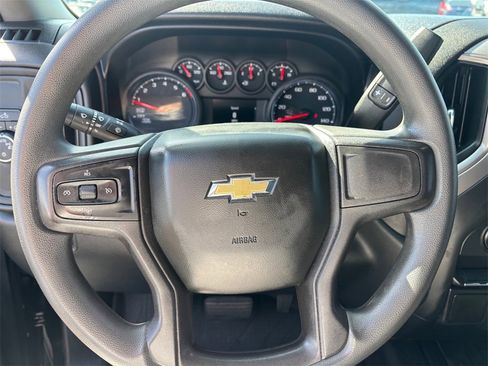Used 2021 Chevrolet Silverado 1500 Custom image 12