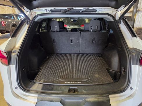Used 2021 Chevrolet Blazer LT FWD image 8