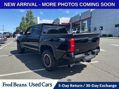 Used 2025 Toyota Tacoma TRD Off-Road AWD/4WD image 6