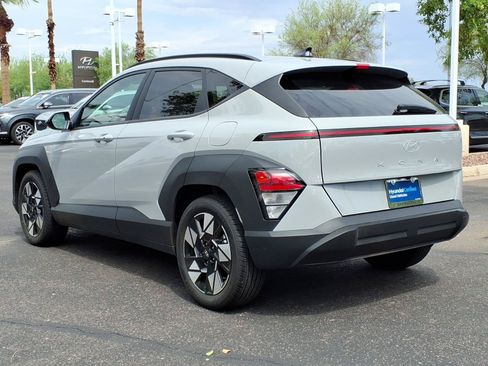 Certified 2025 Hyundai Kona SEL FWD image 3