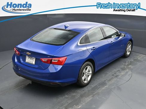Used 2023 Chevrolet Malibu LT FWD image 35