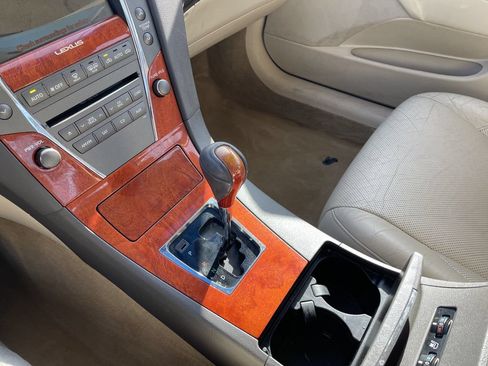 Used 2010 Lexus ES 350 FWD image 21