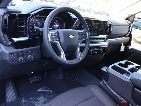 New 2026 Chevrolet Silverado 1500 LT AWD/4WD image 9
