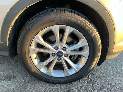 Used 2017 Ford Escape S image 27