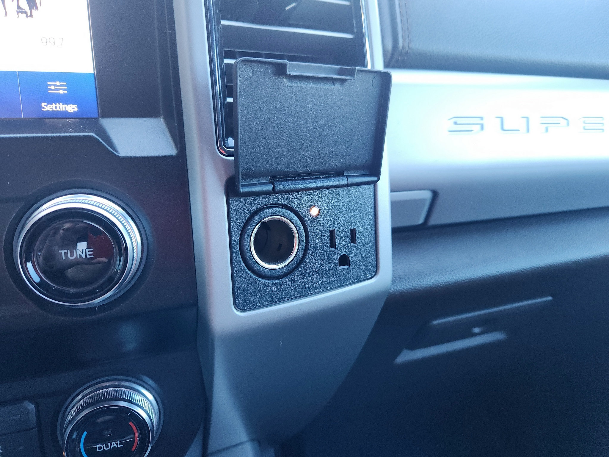 Used 2020 Ford F350 King Ranch w/ King Ranch Ultimate Package AWD/4WD image 33