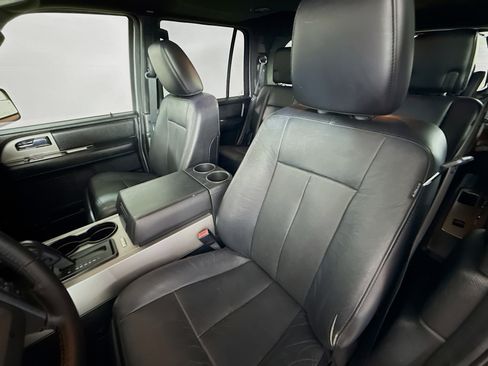 Used 2017 Ford Expedition XLT w/ Equipment Group 202A image 26