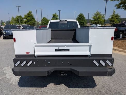 New 2026 RAM 3500 Tradesman AWD/4WD image 5