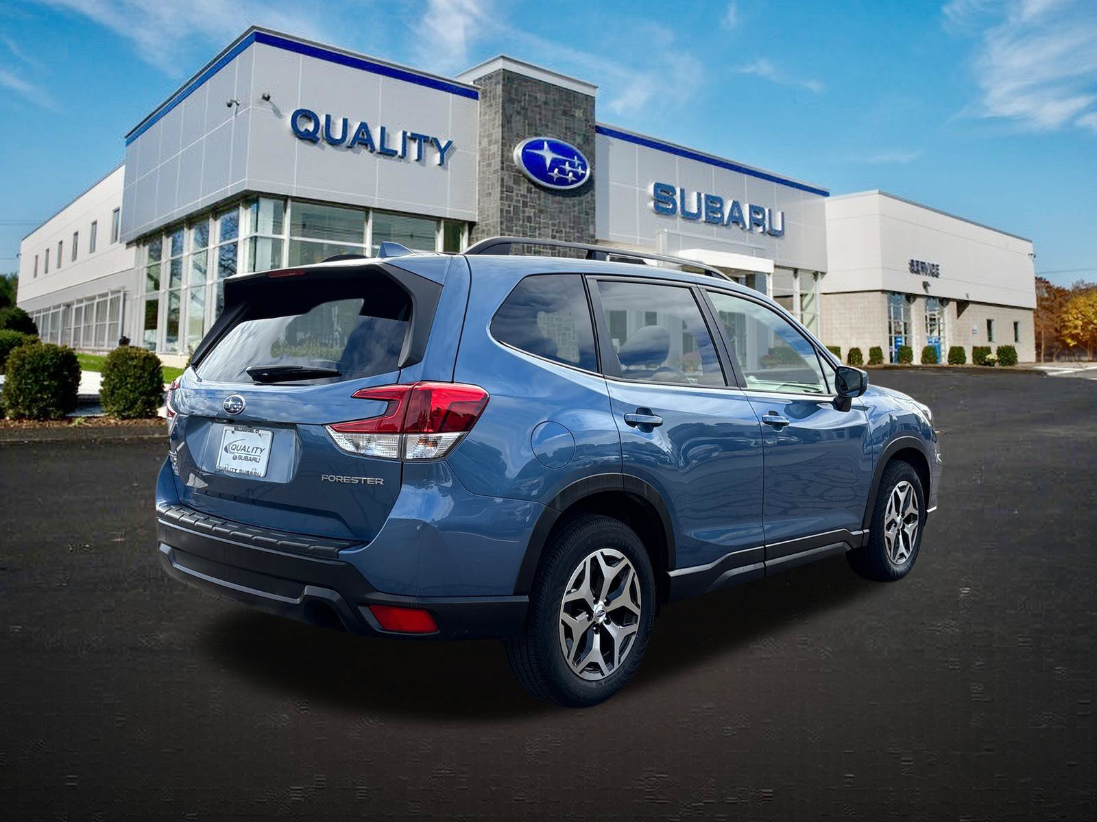 Used 2021 Subaru Forester Premium AWD/4WD image 4