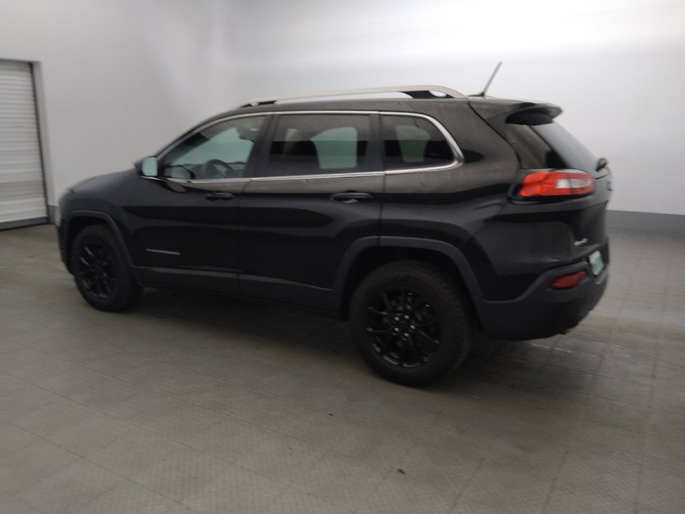 Used 2015 Jeep Cherokee Latitude AWD/4WD image 3