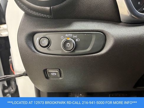 Certified 2020 Chevrolet Blazer LT FWD image 10