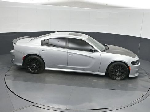 Used 2020 Dodge Charger R/T w/ Plus Group RWD image 39
