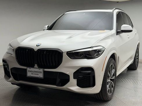 Used 2022 BMW X5 xDrive40i w/ M Sport Package image 1