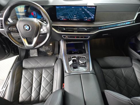 Used 2025 BMW X5 sDrive40i RWD image 12