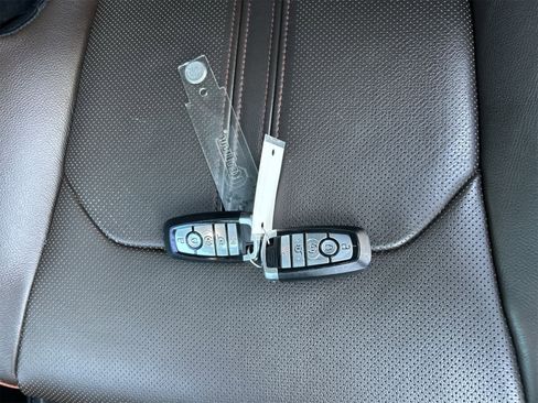 Used 2021 Ford Expedition King Ranch image 20