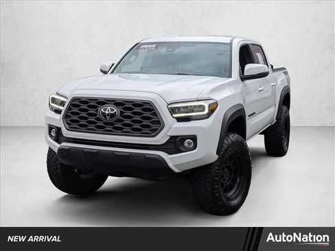 Used 2023 Toyota Tacoma TRD Off-Road w/ Technology Package AWD/4WD image 1