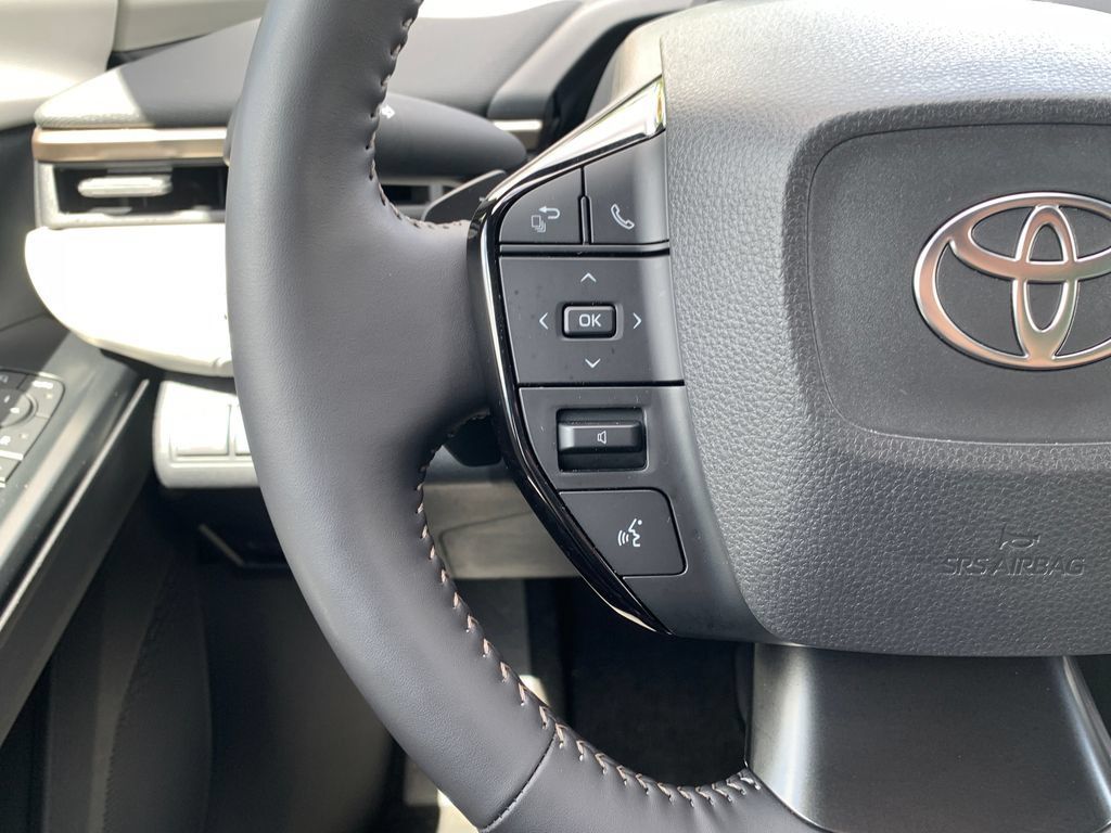 Used 2026 Toyota bZ AWD/4WD image 13