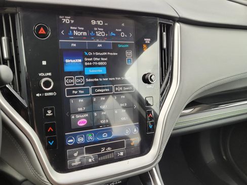 Certified 2025 Subaru Outback Onyx Edition image 11