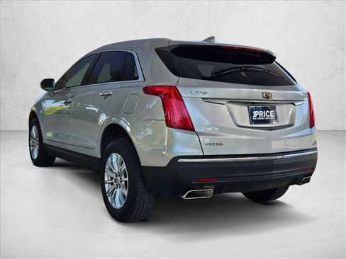 Used 2019 Cadillac XT5 FWD image 7