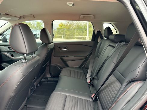 Used 2025 Nissan Rogue SV w/ Rock Creek Premium Package image 24