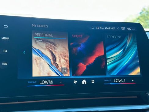 Used 2024 BMW X1 xDrive28i w/ Premium Package image 37