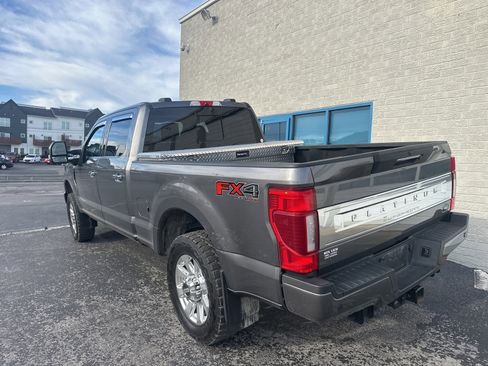 Used 2021 Ford F250 Platinum image 5