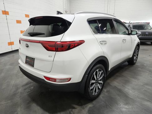 Used 2017 Kia Sportage EX w/ EX Premium Package image 18